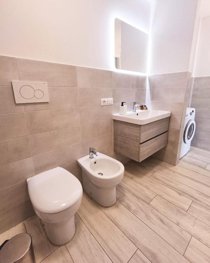 Yr Apartments Milan - Bocconi Eksteriør bilde