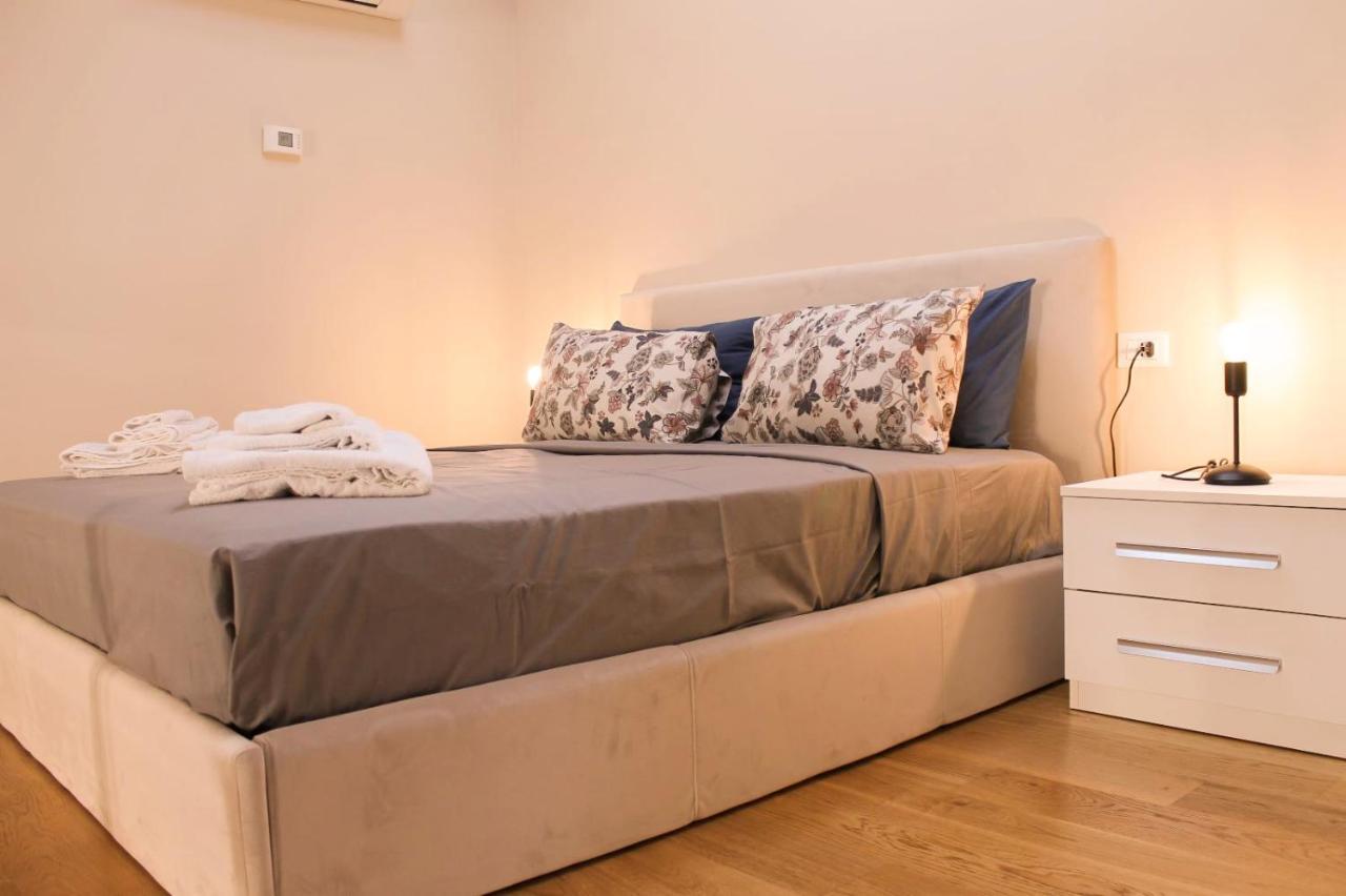 Yr Apartments Milan - Bocconi Eksteriør bilde