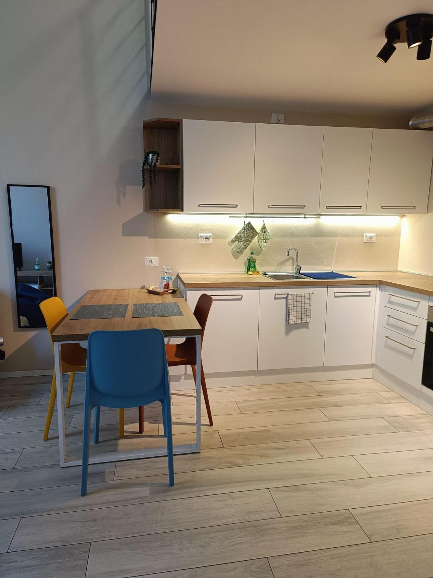 Yr Apartments Milan - Bocconi Eksteriør bilde